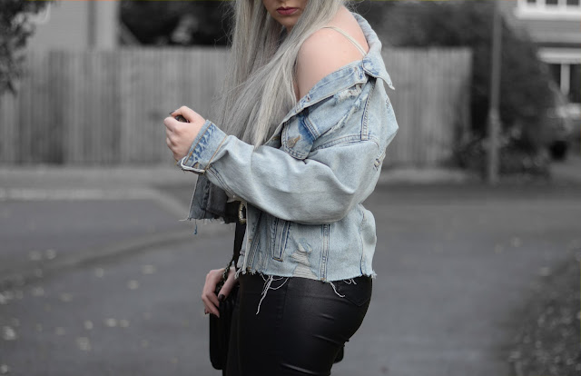 Sammi Jackson - Primark Fedora / Zaful Sunglasses / Primark Denim Jacket / Topshop Cami / Primark Jeans / Choies Double Buckled Belt / OASAP Quilted Flap Bag / Fashion 71 Fur Slippers 