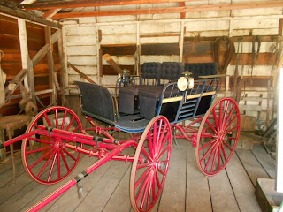 1800s horse carriage