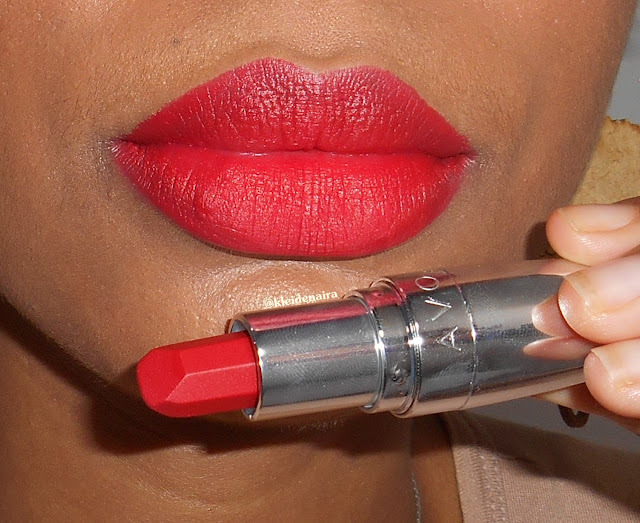 Batom Matte Legend da Avon - Vermelho Magnífico 