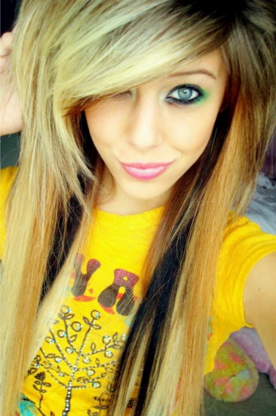 emo hairstyles for girls with long hair. These Long Emo Hair Cuts,
