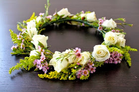 Corona de flores para bodas