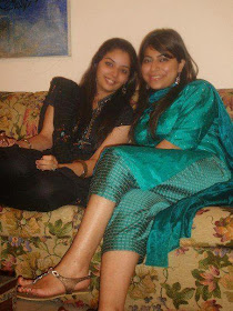 Local Pakistani Girls With Friends Hot Images