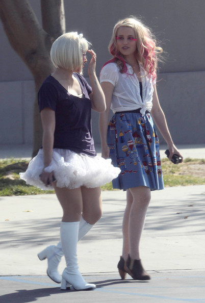 dianna agron glee lady gaga. Dianna Agron and Jenna