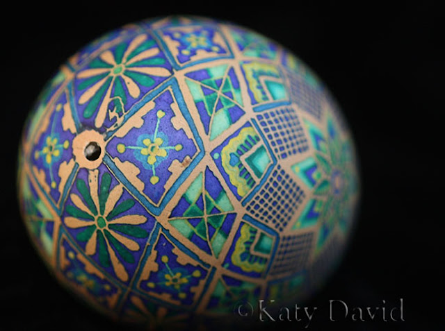 ©Katy David 2017 "Spring Iris" Chicken egg pysanky in purple and green