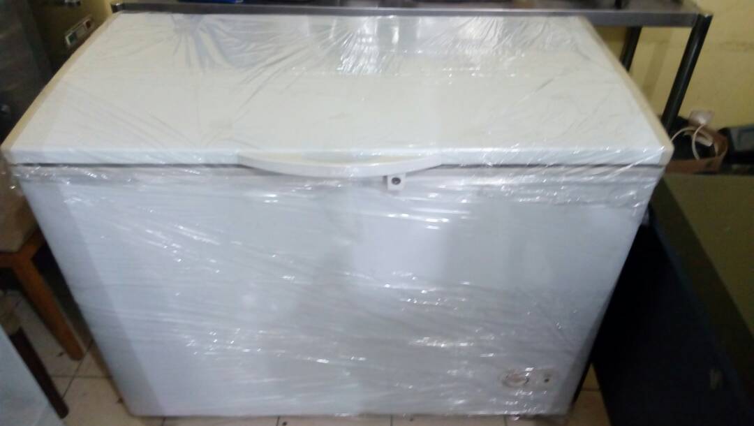 Kerinda Cahaya Equipment: Freezer Box Merk Sharp Kapasitas 