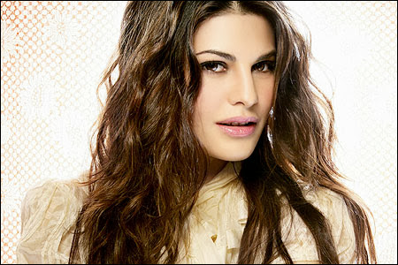 Jacqueline Fernandez HD Wallpapers Free Download