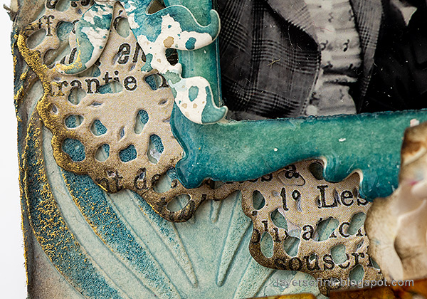 Layers of ink - Rose and Filmstrip Tag Tutorial by Anna-Karin Evaldsson.