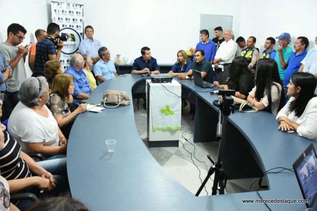 Prefeitura apresenta projeto de revitalização de praças na Avenida Padre Zuzinha