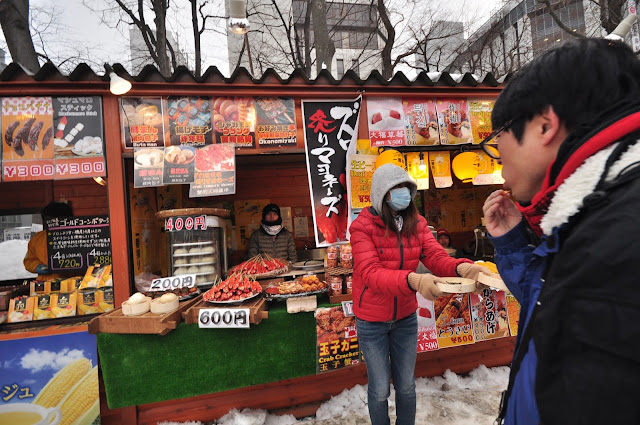 SIM IYEO SAPPORO SSEAYP HOKKAIDO JAPAN MALAYSIA SALJI SAPPORO SNOW FESTIVAL YUKI MATSURI ODORI PARK  KING CRAB MAKAN FOOD