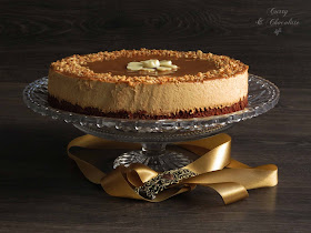 Tarta mousse de dulce de leche con base de bizcocho – Dulce de leche mousse cake with brownie crust