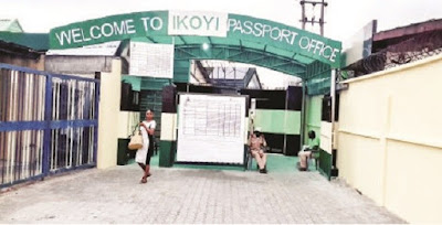 Applicant dies inside Toilet at Ikoyi Passport Office after complaining of severe heat
