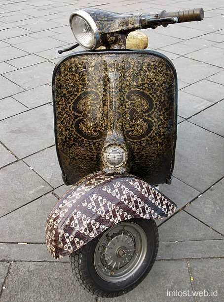 Koleksi Foto Vespa Airbrush Batik Keren Unik - Variasi 