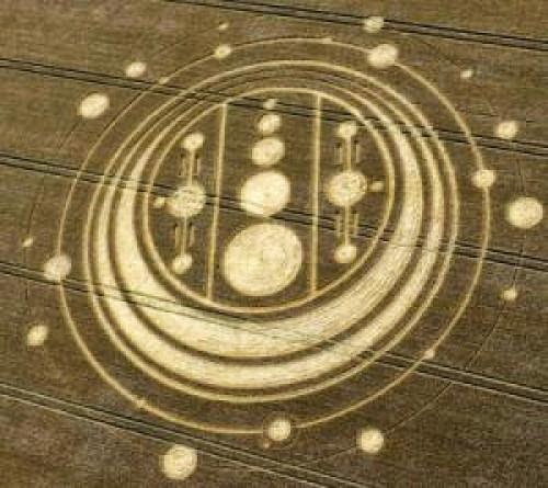 Daily 2 Cents Crop Circle True Believers Haunted Florida Resort The Green Lady