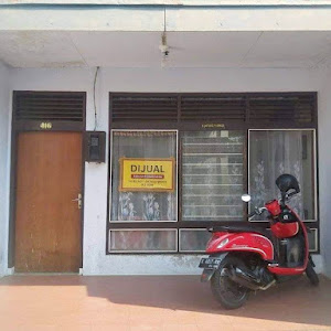(Jual Cepat) Rumah Tengah Kota Wergu Kulon -LT : 150 m² -LB : 140 m² (kurang lebih)