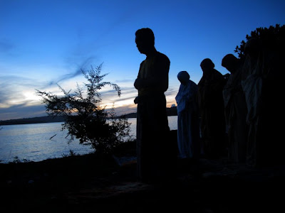 gambar Perubahan Warna Langit Saat Tiba Waktu Sholat  - munsypedia