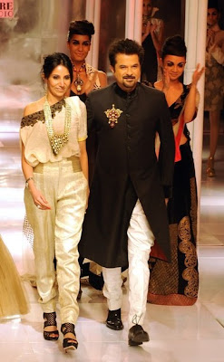 New Delhi ,july 23 Anil Kapoor is Walked the ramp.