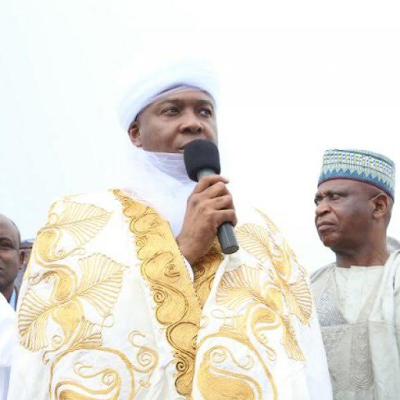 Photos: Senate President Bukola Saraki turbaned the Baba Adini of Ansarul Islam Society of Nigeria 