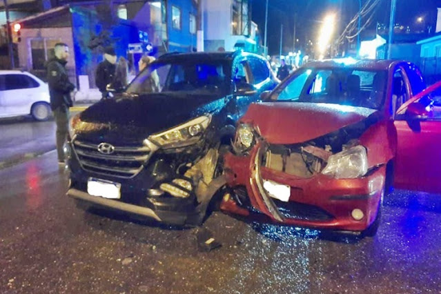 Choque y vehiculo incautado en Ushuaia