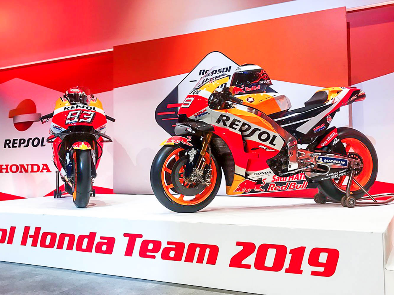 Motogp Tim Pabrikan Hrc Honda Resmi Perkenalkan Honda Rc213v