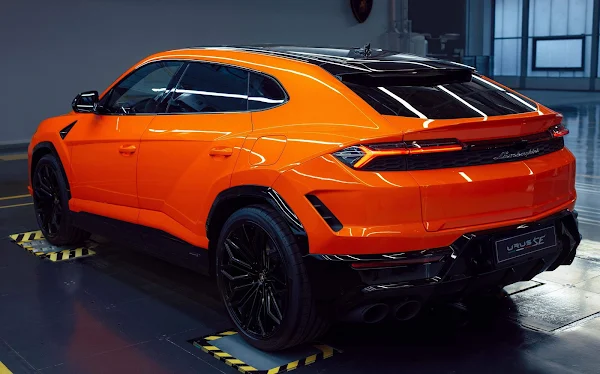 Novo Lamborghini Urus SE PHEV 2025