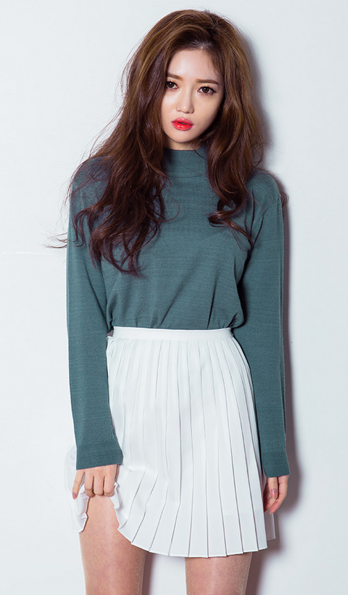 Thin Mock Neck Sweater