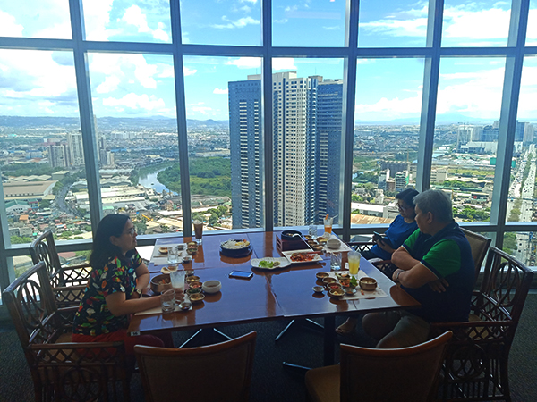 33rd floor dining