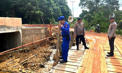 Waspada Cuaca  Ekstrem, Polairud Polres Lingga Lakukan Pemantuan ke Lokasi Rawan Bencana