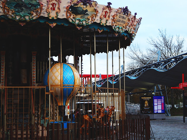 Photo Diary || Paris 2019 - Carousel in Parc De La Villette