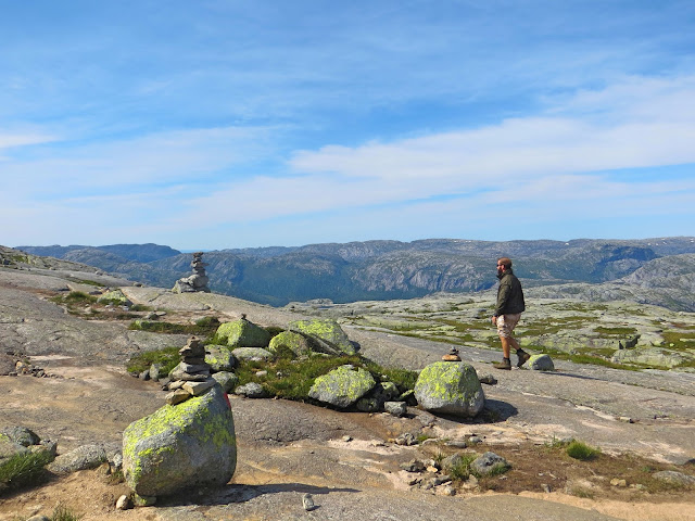 Kjerag Hike