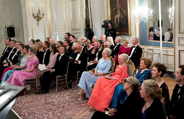 Queen Margrethe, Princess Benedikte and Queen Anne-Marie presented the Queen Ingrid's Honorary Scholarship