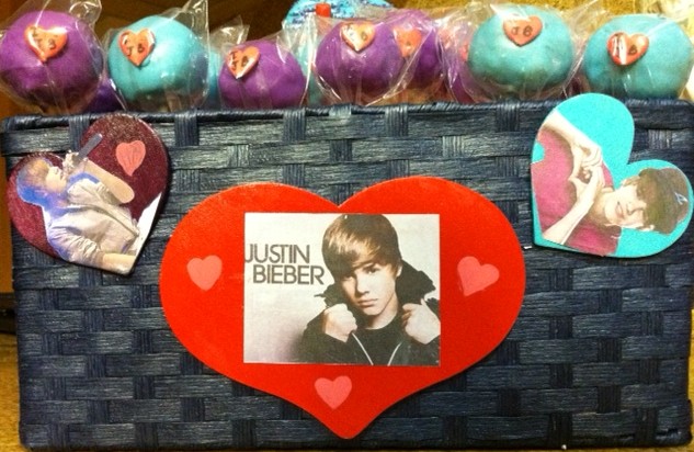 justin bieber cake ideas. pictures justin bieber cake