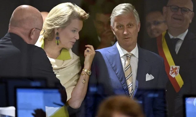 Queen Mathilde wore Marion green midi dress from Natan RTW Spring Summer 2020 collection. The King and Queen visited BelOrta