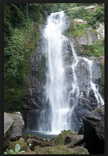 Air Terjun Tiga Tingkat padang