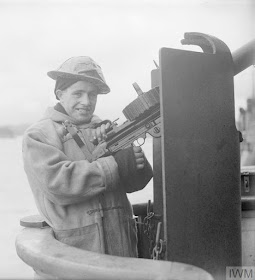 British anti-aircraft gunner, 20 March 1942 worldwartwo.filminspector.com