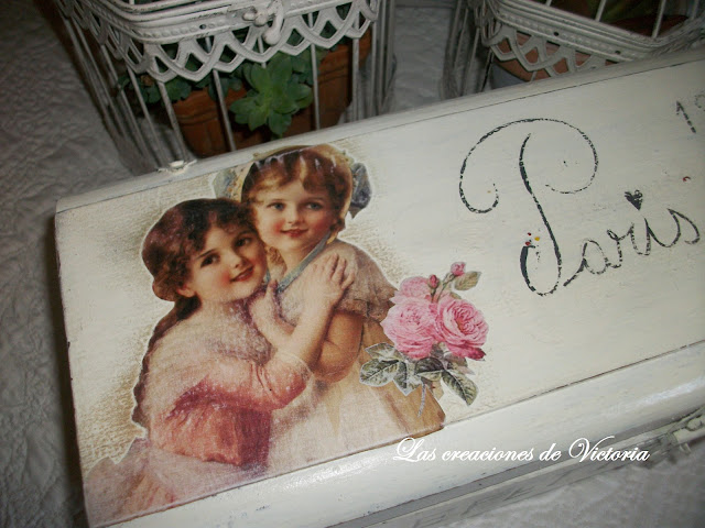 Las creaciones de Victoria. Vintage. Decoupage. Caja de vino reciclada