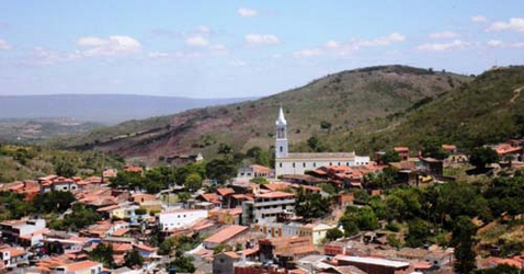 Vereador de Mata Grande comemora vitória e diz que tocará o terror na cidade