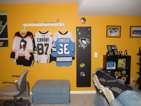 Pittsburgh Penguins Bedroom Decor