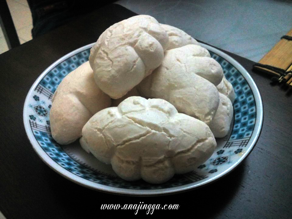 Nostalgia Kuih Bakar - anajingga