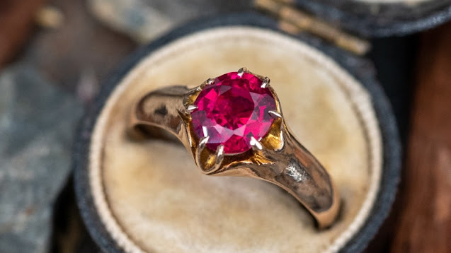 Vintage ruby ring