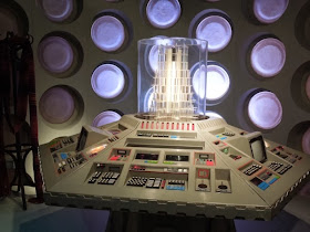 Doctor Who 80s TARDIS control room