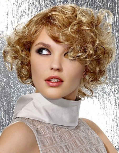 cute short hairstyles for curly hair