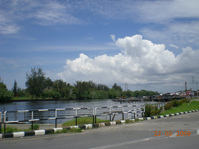 Wired to the World Restoran Muara Nasi Lelapan Miri 