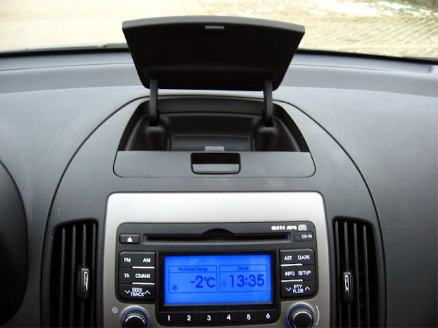 Hyundai RS I30 Interior