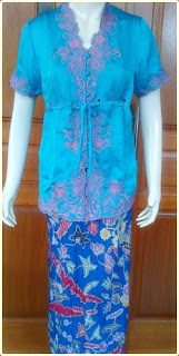 blouse kebaya modern
