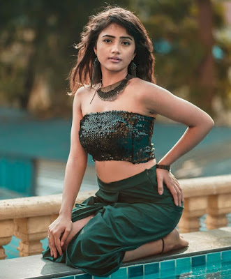 Indian Tik Tok Star Nisha Guragain All HD Photos