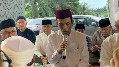 UAS menjawab kapan diwajibkan membayar zakat fitrah di bulan Ramadhan