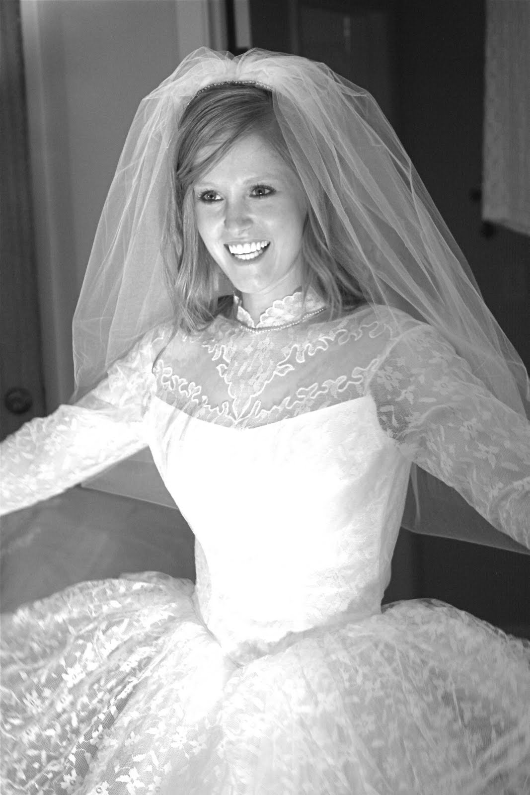 Lizzie Jayne 50s style wedding
