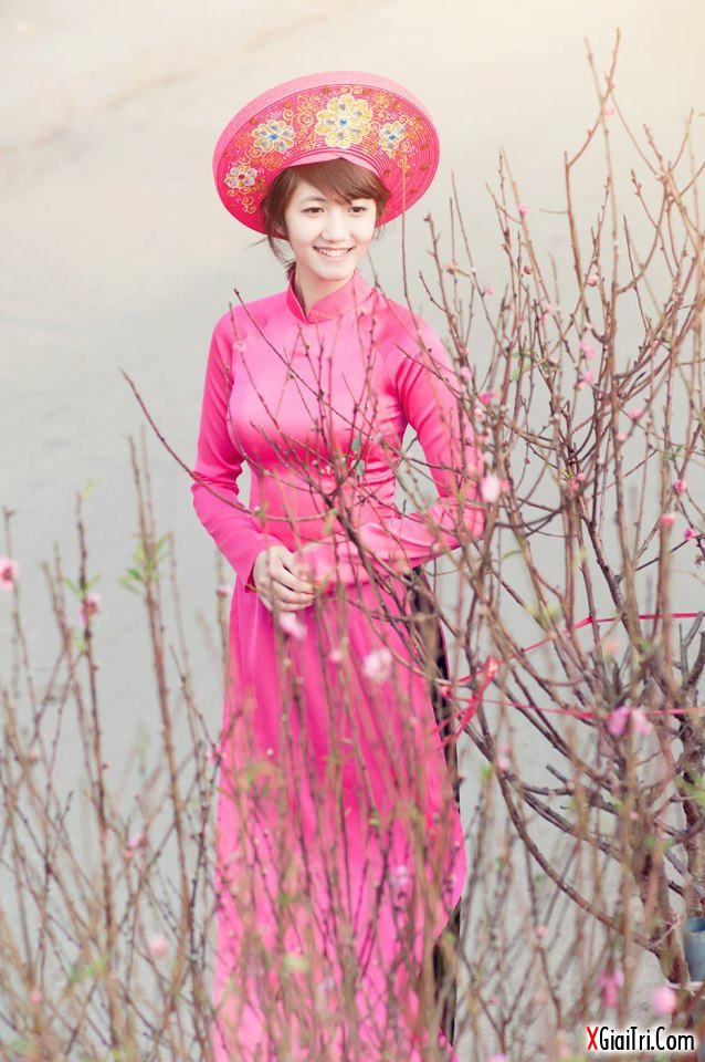 Mai Thúy Hoa xinh tươi