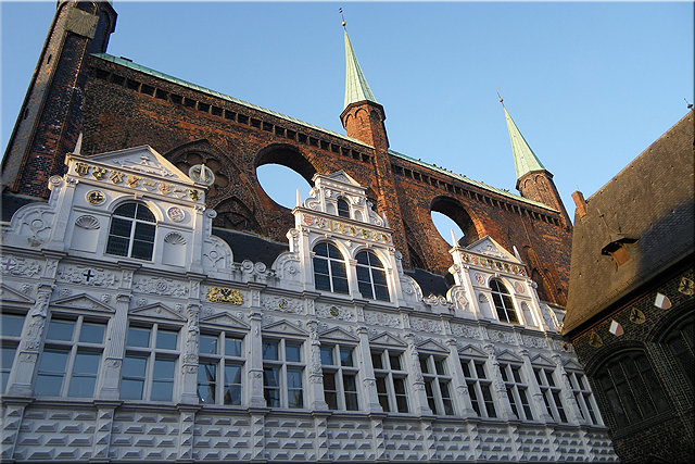 ’Loggia’ de estilo renacentista mirando a la Marktplatz - Lübeck