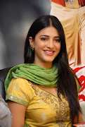 Shruti Hassan Stills,Shruti Hassan,Shruti Hassan Hot,Shruti Hassan Latest .